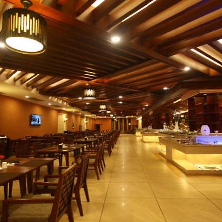 Ramada Plaza Xishuangbanna Hotel Ngoại thất bức ảnh